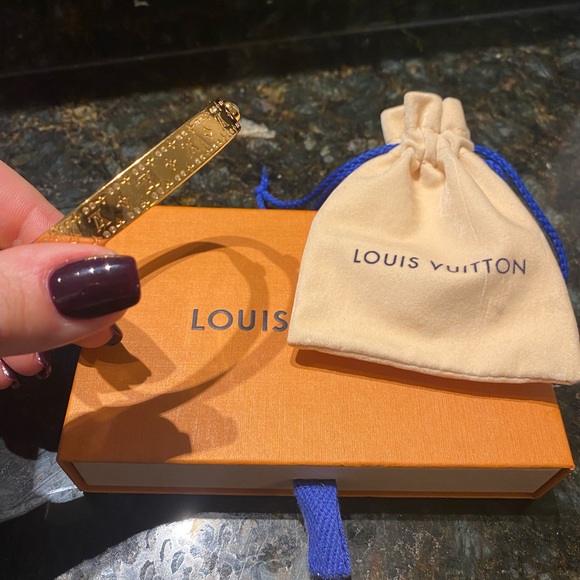Authentic LOUIS VUITTON Nanogram Strass Bracelet Gold Metallic - Picture 2 of 8